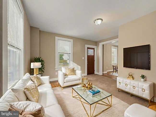 Photo - 5505 Tramore Rd