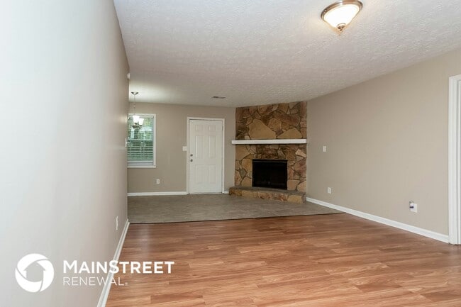 Photo - 5845 Bearing Way