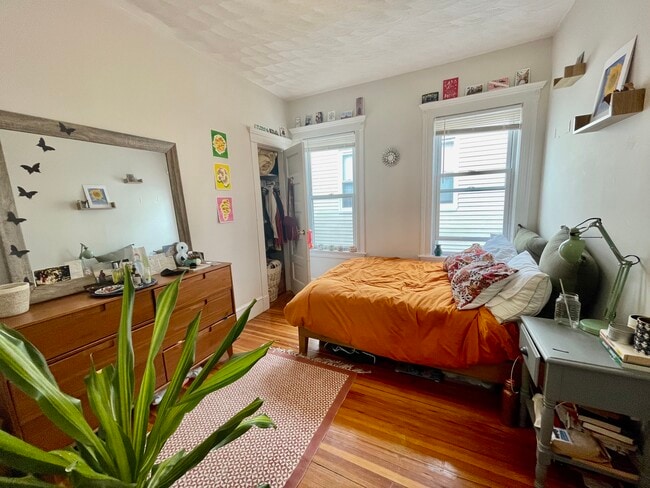 Photo - 81 Newbury St Unidad 3