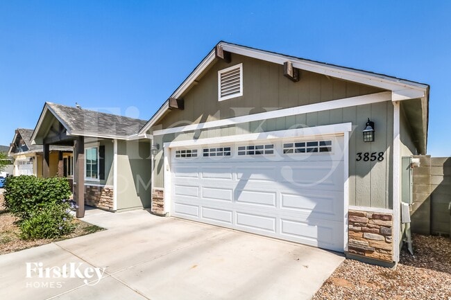 Photo - 3858 W Tamarisk Ave