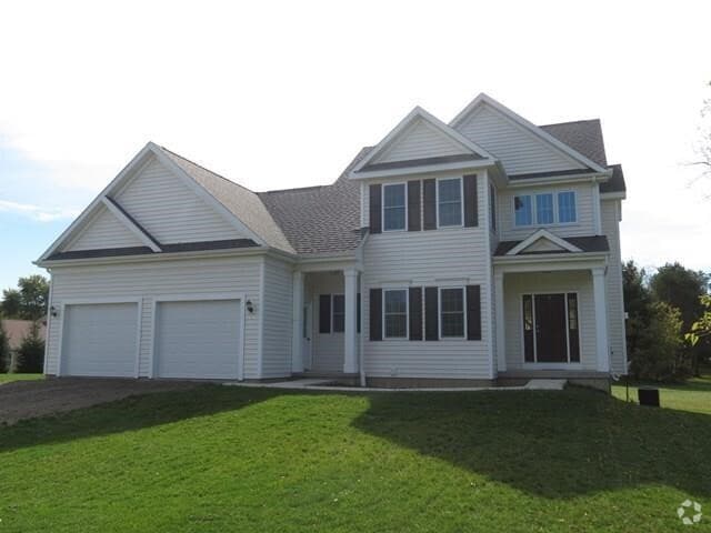 Building Photo - 2 Eagle Dr Rental