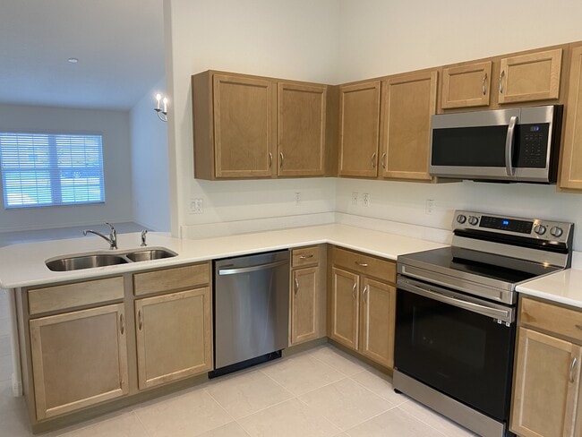 Photo - 2 Ryapple Ln
