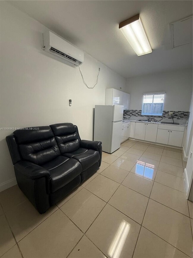 Building Photo - 23160 SW 113 Passage Unit 0