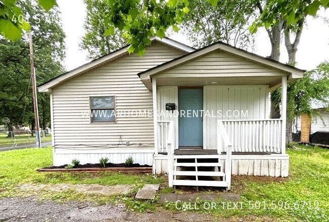 Building Photo - 401 S ANNA- Rental