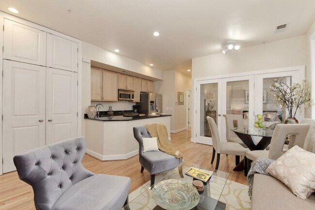 Photo - 1220 13th St NW Unidad ID596P