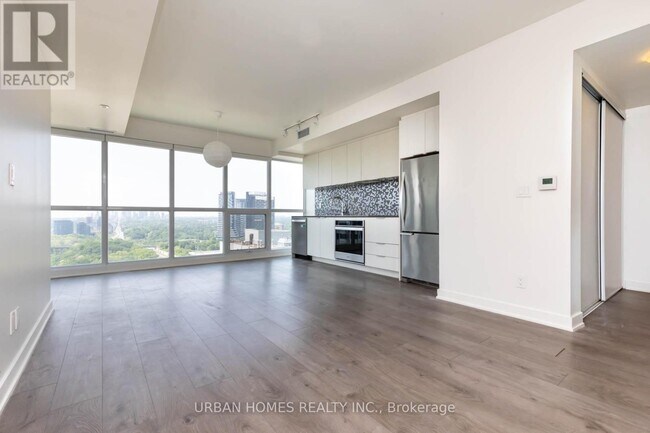 Photo - 2 Sonic Way Unit 2711