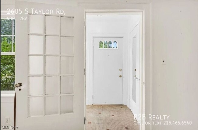 Photo - 2605 S Taylor Rd