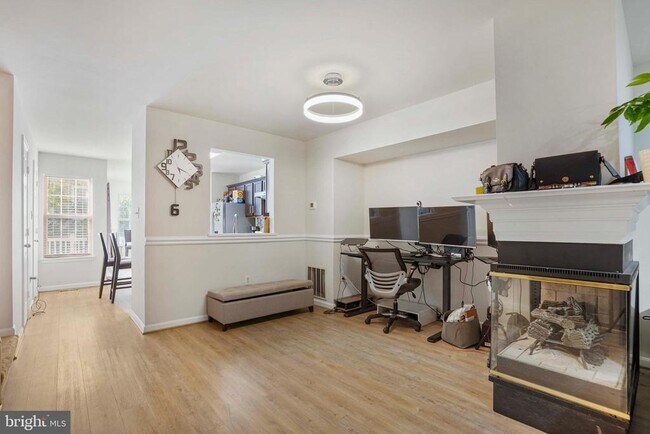 Photo - 13118 Plotner Farm Rd