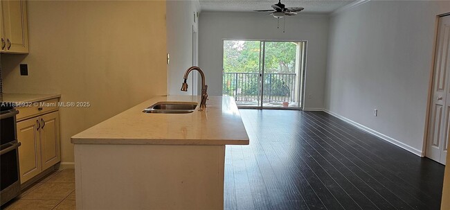 Photo - 5800 W Sample Rd Unit 206