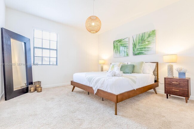 Photo - 1156 SW 6th Ct