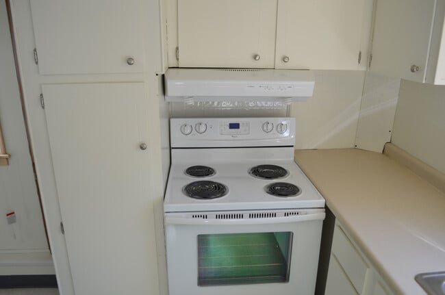 Photo - 7600 Heatherstone Dr