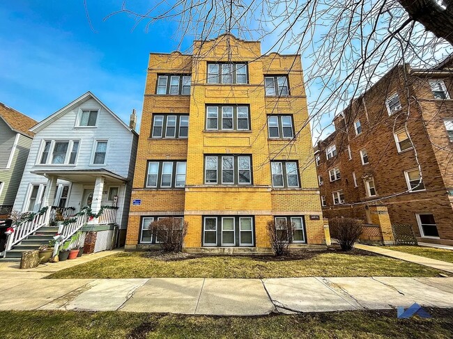 Photo - 3319 N Karlov Ave Condo Unit 2W