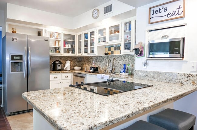 Photo - 1514 SE Westmoreland Blvd