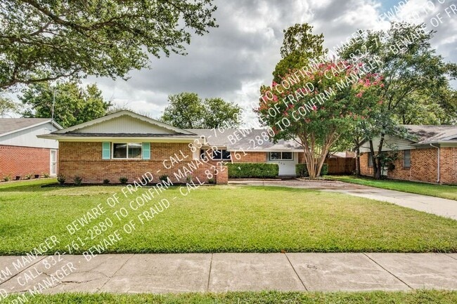Building Photo - 525 Salem Dr