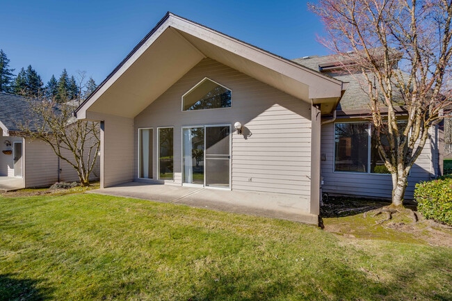 Photo - Spacious 2 Master Suites with Bonus Loft Area - Water/Sewer Paid By HOA - Prune Hill - Camas