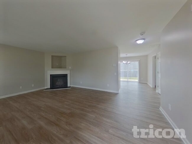 Photo - 1305 Peach Park Ln