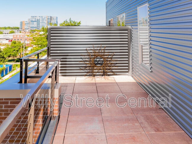 Photo - 315 S Paterson St Unidad 305