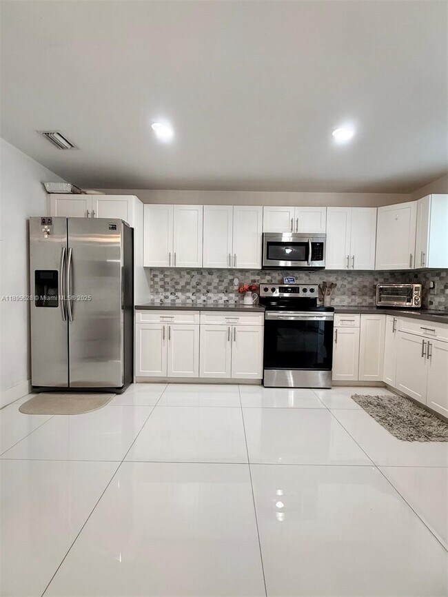 Photo - 25857 SW 132nd Ct