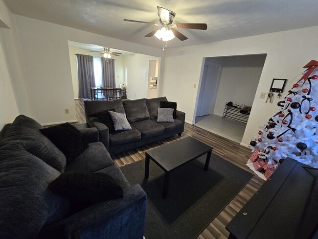 Photo - 3229 Bruno Dr