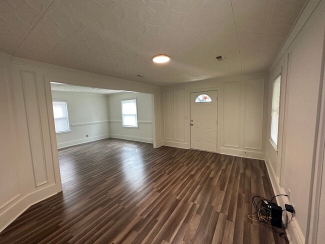 Photo - 1814 Newark Ave