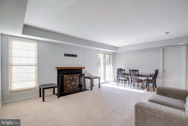 Photo - 12154 Penderview Terrace Unit 1231