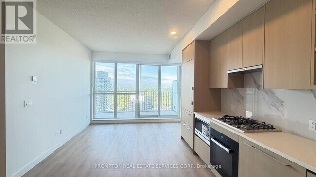 Photo - 18 Esther Shiner Blvd Unit 3001