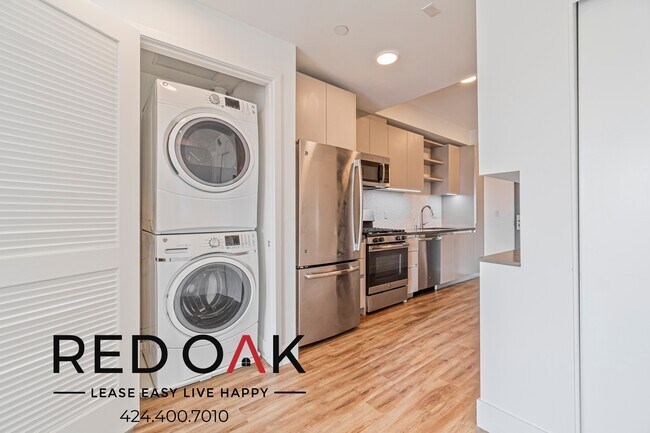 Photo - Fantastic, Modern Studio Featuring a Priva... Unidad 403