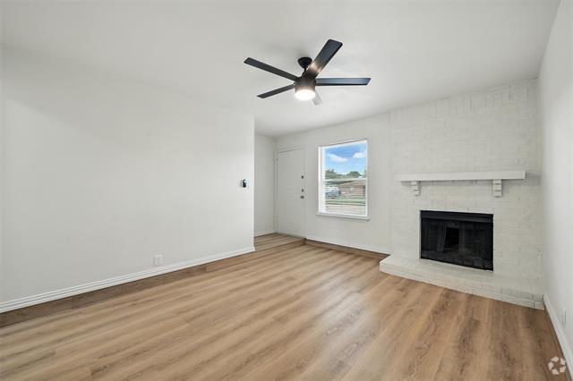 Building Photo - 730 Bluebonnet Dr Rental
