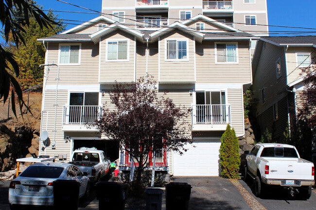 Photo - 419 NE Morton St