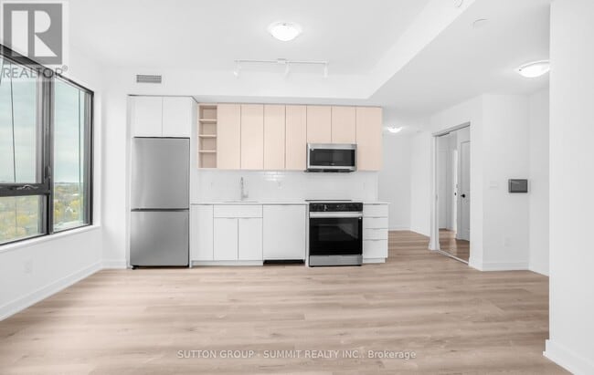 Photo - 2075 Lakeshore Rd. Unit 1402