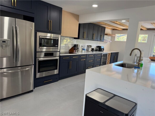 Photo - 514 14th St N