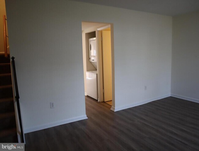 Photo - 707 Shiloh St