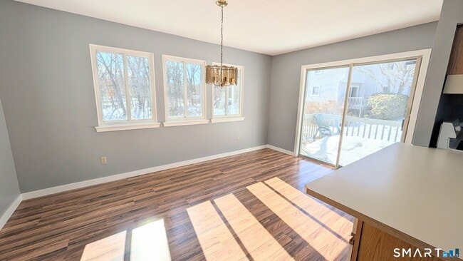 Photo - 69 Northwest Dr Unit APT 45