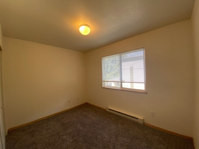 219 W Myrtle St Unit D