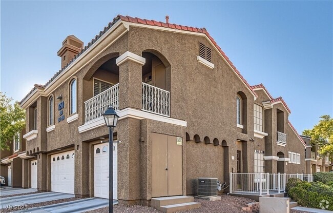 Building Photo - 7250 Diamond Canyon Ln Unit 204 Rental