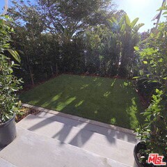 Photo - 418 S Roxbury Dr
