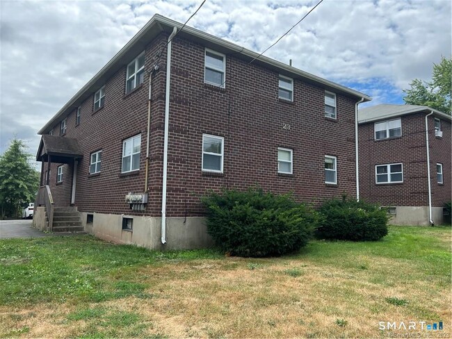 Building Photo - 23 Mead St Unit C