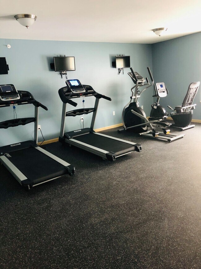 Rose Garden Senior Living Condo Unit 302 Condo for Rent in Dyersville