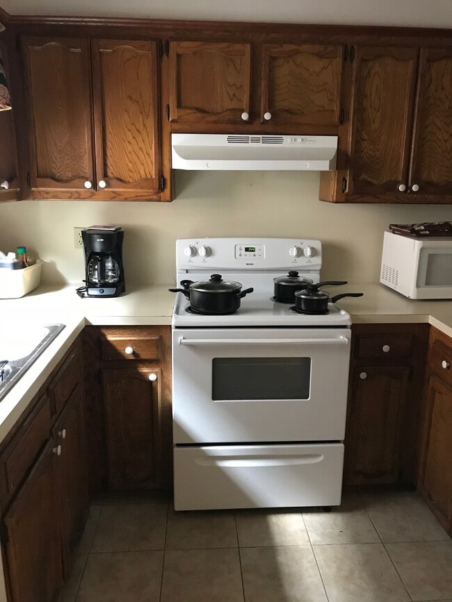 Photo - 829 E Boyd Dr Unit D