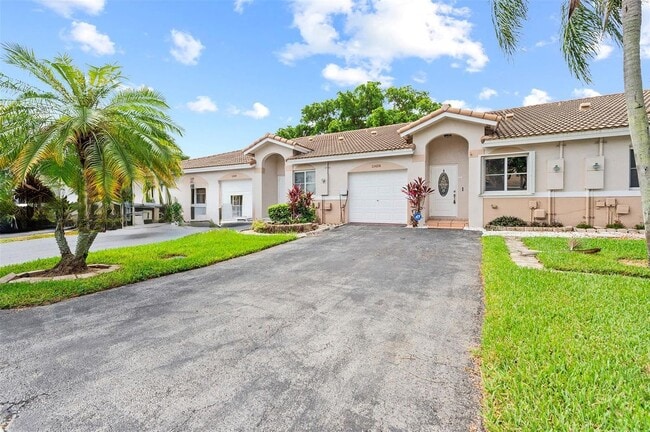 Building Photo - 11424 SW 17th Ct Rental