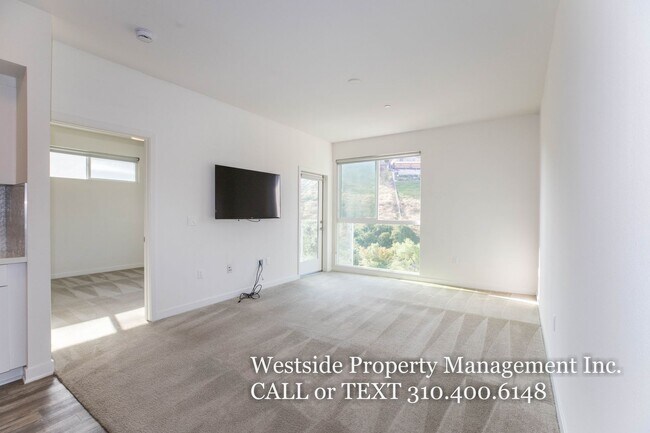 12655 Bluff Creek Dr