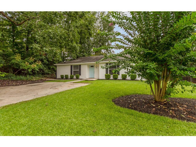 Photo - 148 Shawns Way