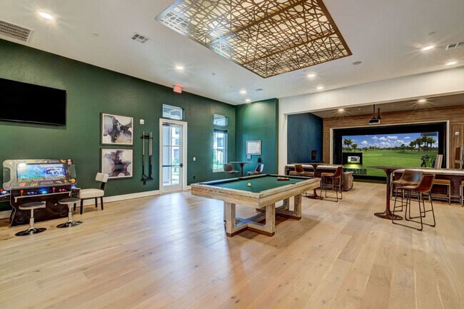 Asher Towne Lake apartments — community photo
