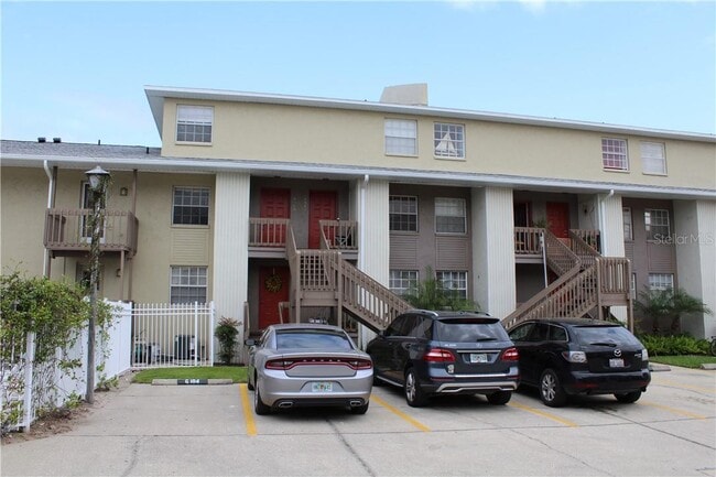 Building Photo - 4863 W McElroy Ave Unit G204 Rental