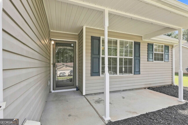 Photo - 195 Creekside Dr