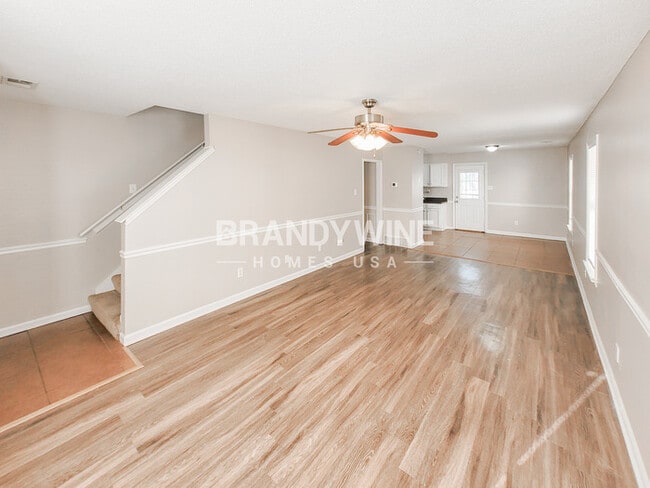 Photo - 8042 Port Douglas Dr