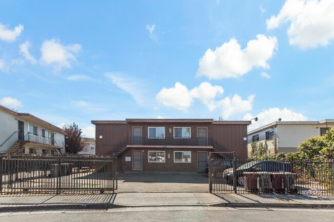 Photo - 10582 Topanga Dr