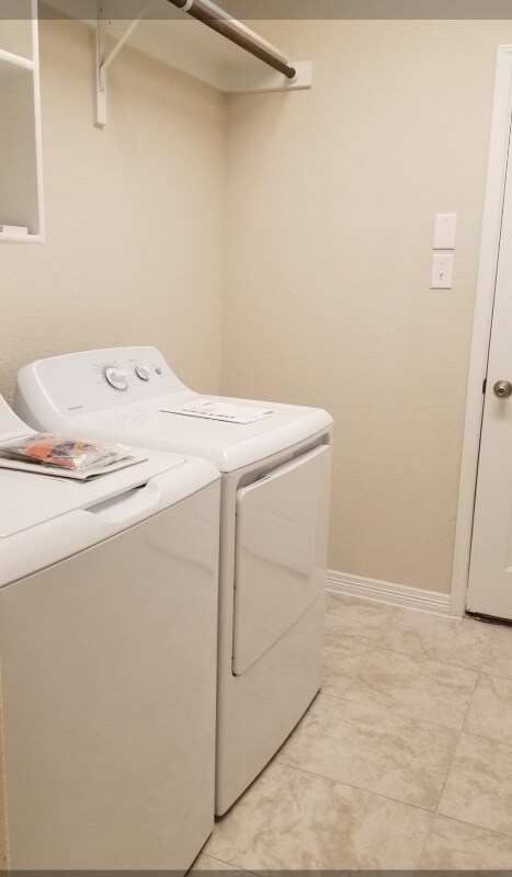 Photo - 4413 Shady Hl Ln