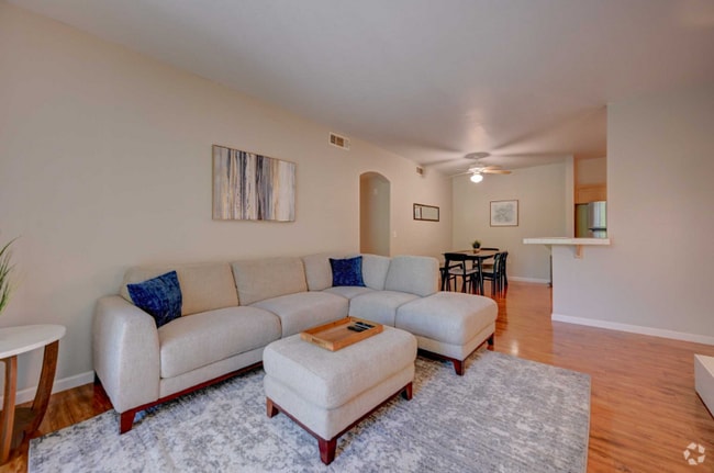 Building Photo - 1830 N Buffalo Dr Rental