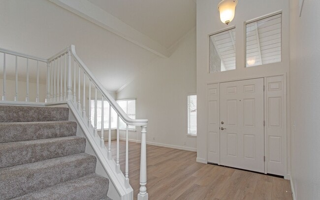 7960 Represa Cir